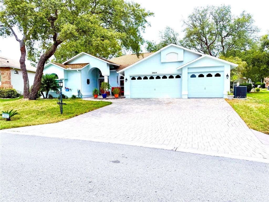 Attached, Backyard, Exterior, Facade, Ranch
