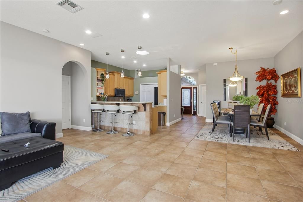 Dining room, Interior, Kitchen, Pendant Lights, Recessed Lighting
