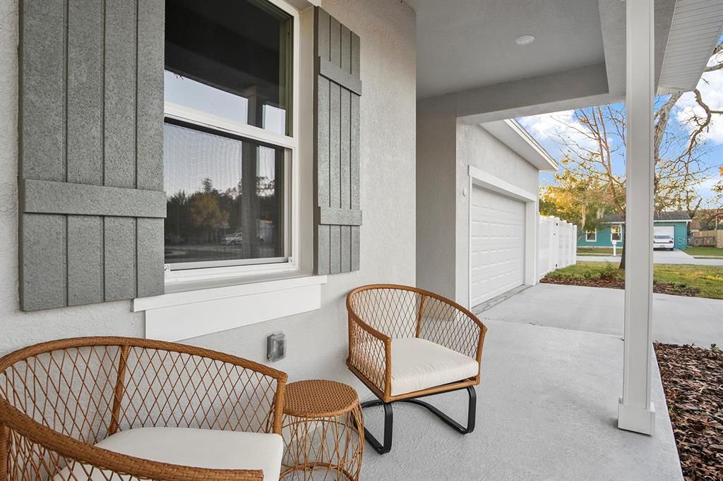 Detached Garage, Exterior