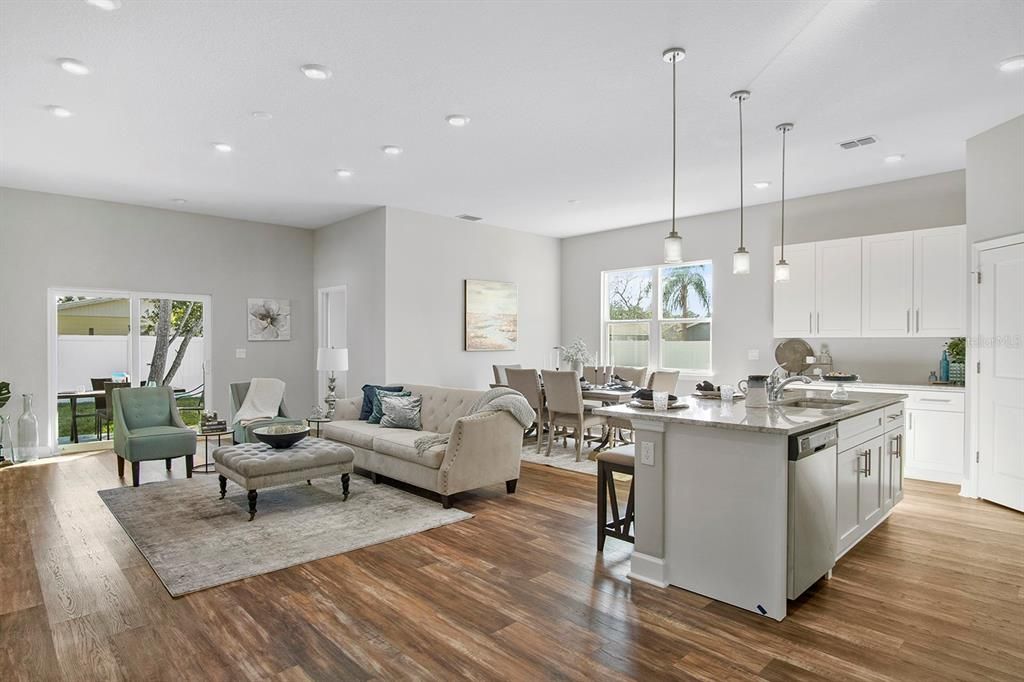 Dining room, Interior, Kitchen, Living room, Pendant Lights, Recessed Lighting, Wood Texture Flooring