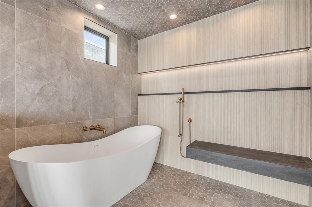 Bathroom, Free Standing Baths, Interior, Recessed Lighting