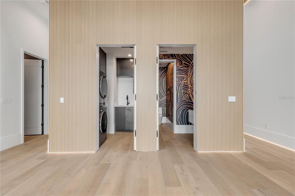 Interior, Recessed Lighting, Utility Closets, Washer, Wood Texture Flooring