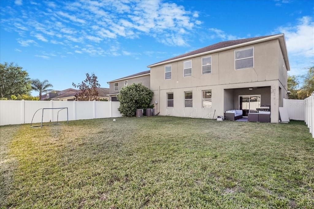 Backyard, Exterior