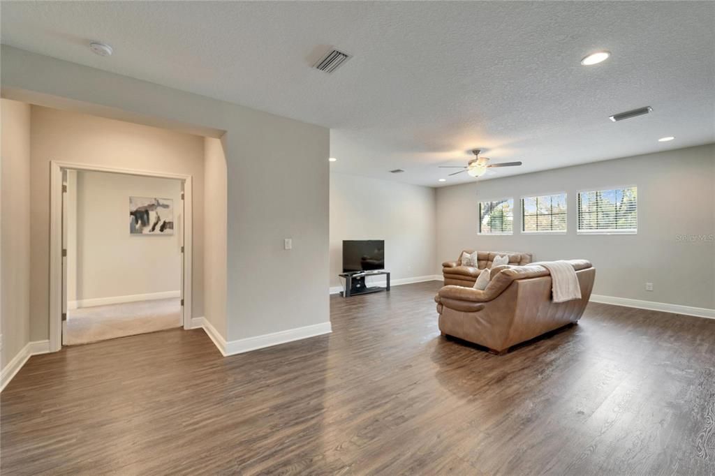 Interior, Living room, Recessed Lighting, Wood Texture Flooring