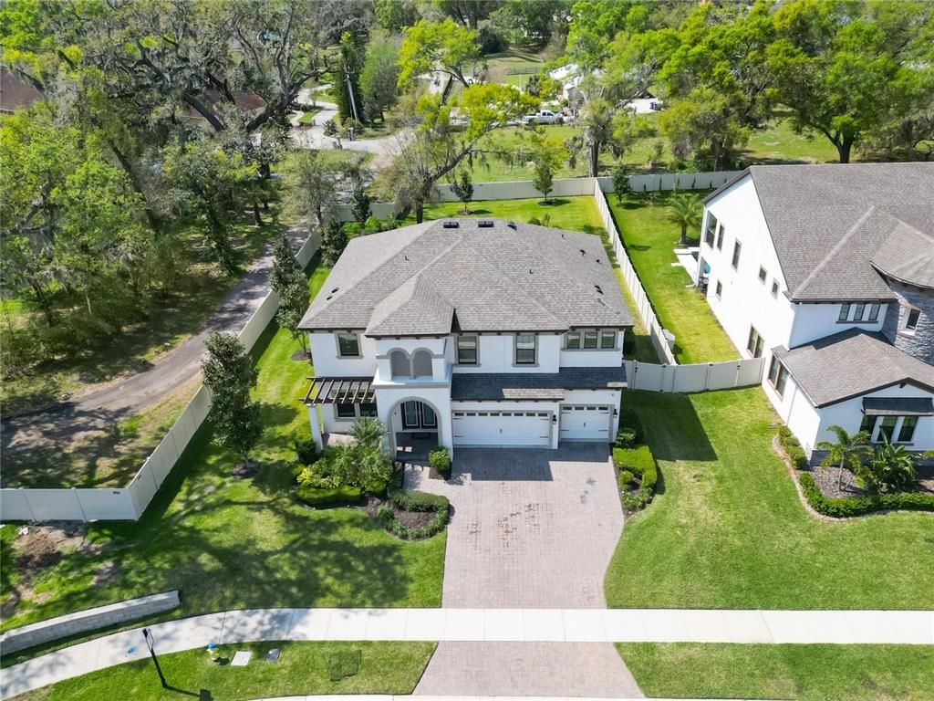 Exterior, Drone