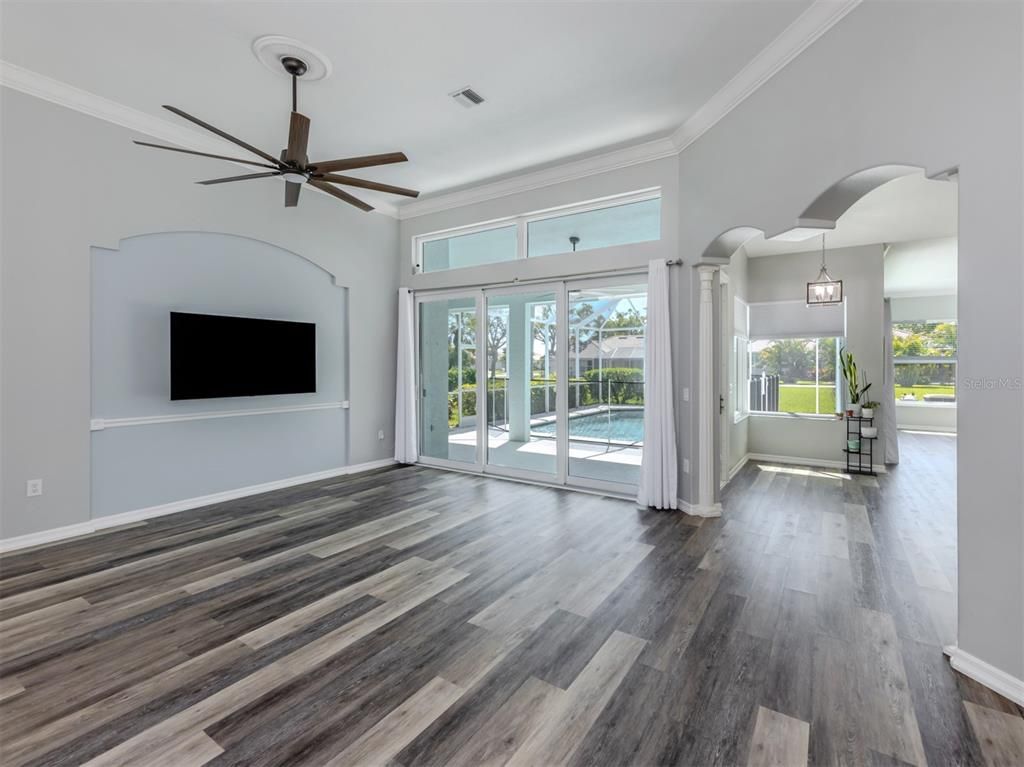 Empty room, Interior, Pendant Lights, Wood Texture Flooring