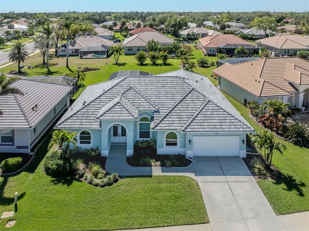 Exterior, Drone