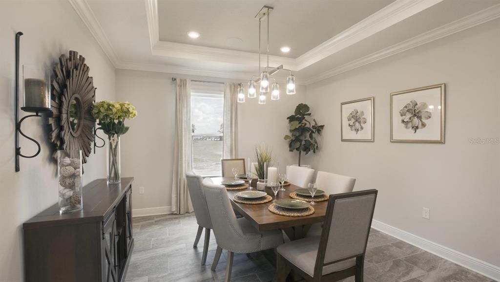 Dining room, Interior, Pendant Lights, Recessed Lighting