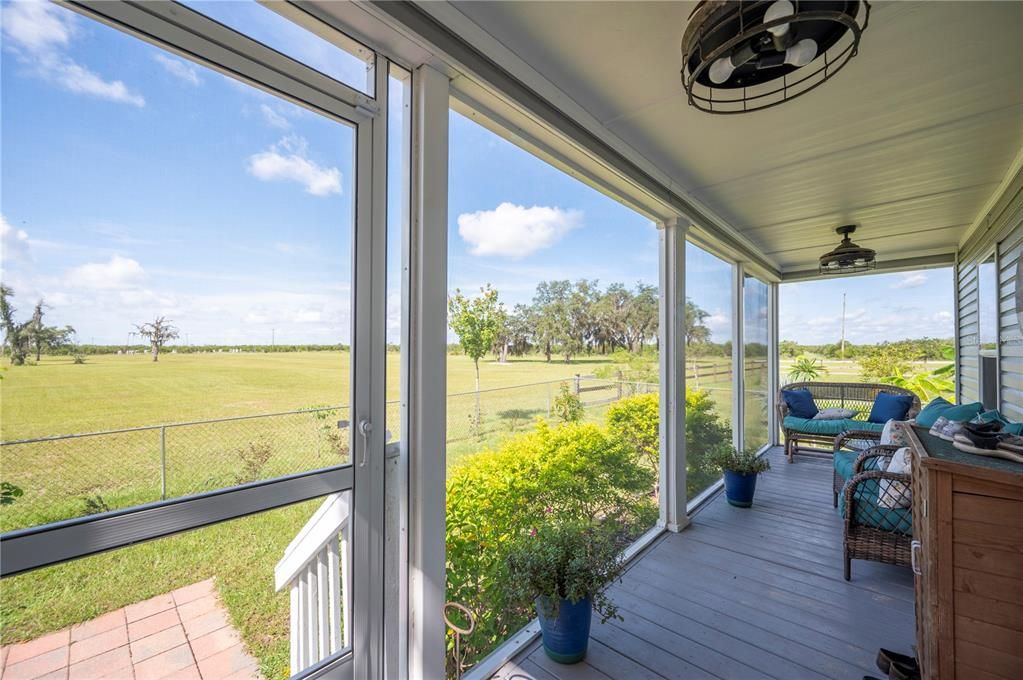 Interior, Sun Room, Wood Texture Flooring