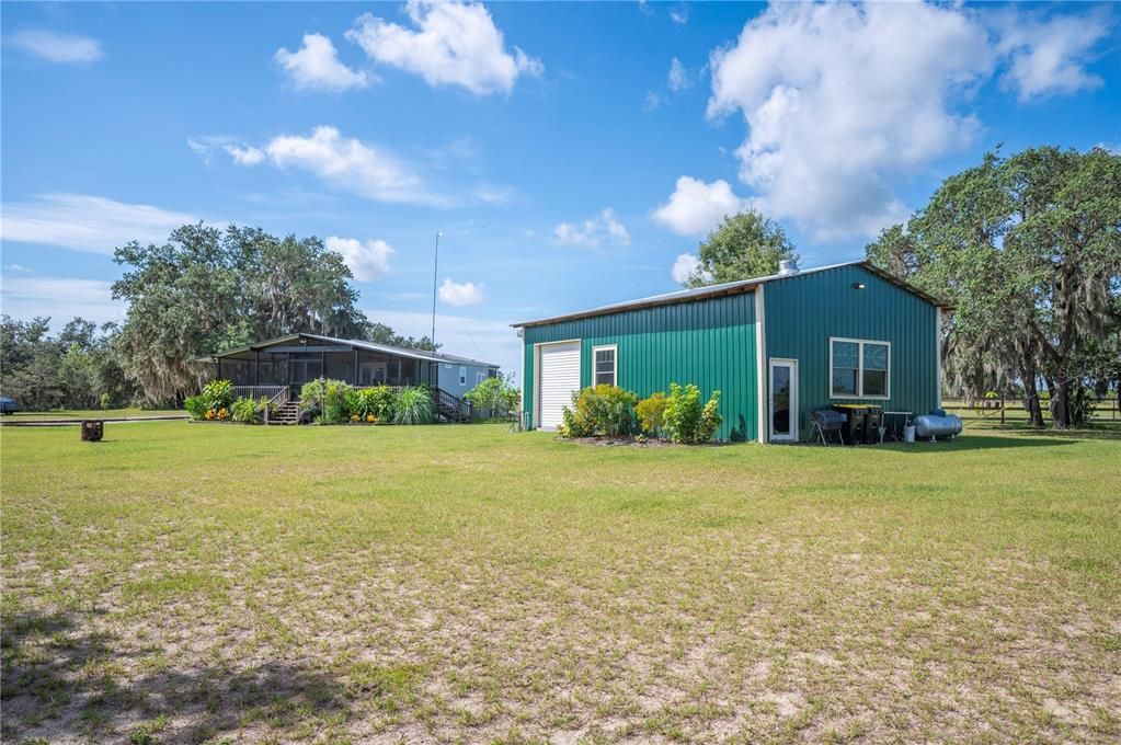 Backyard, Exterior
