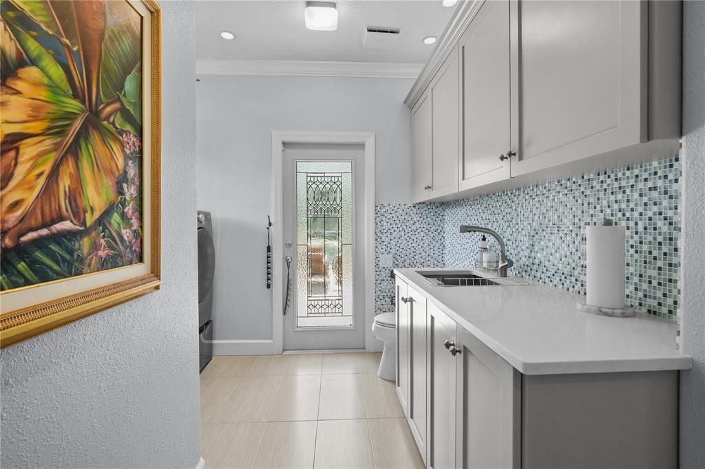 Bathroom, Interior, Kitchen, Recessed Lighting