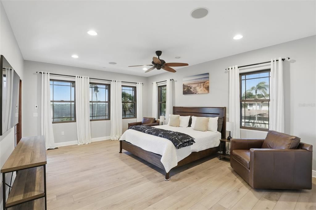 Bedroom, Interior, Recessed Lighting, Wood Texture Flooring