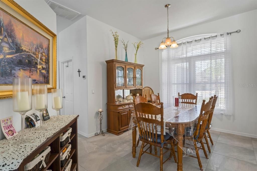 Dining room, Interior, Pendant Lights