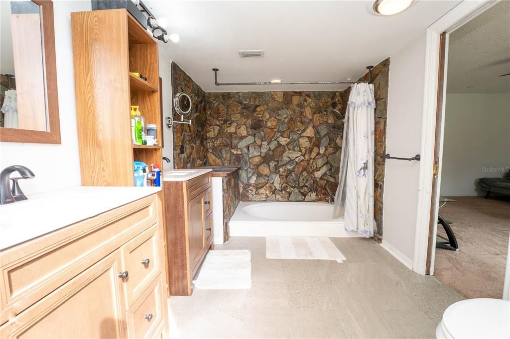 Bathroom, Interior, Recessed Lighting, Stone Walls