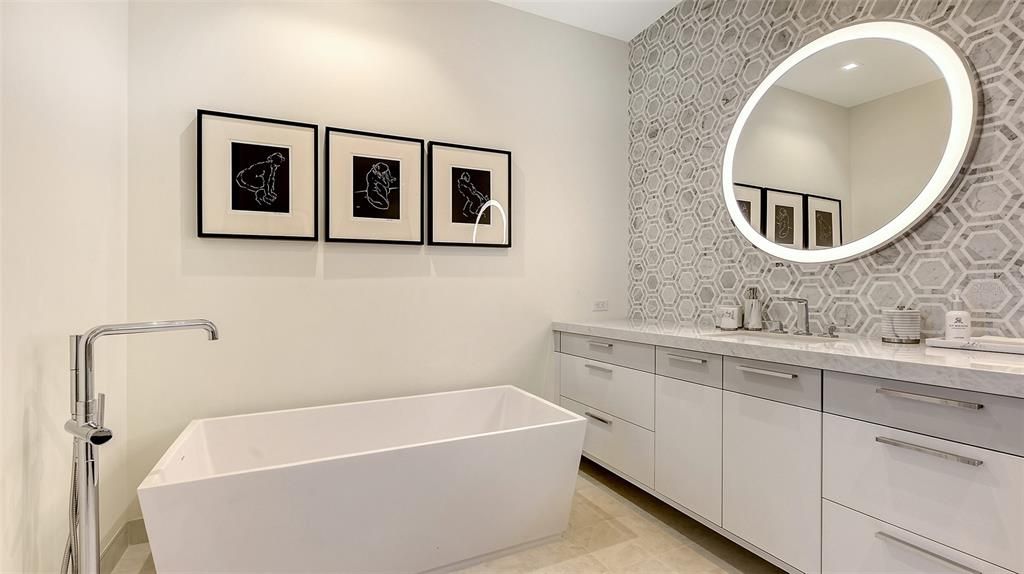 Bathroom, Dual Sink Vanities, Free Standing Baths, Interior, Recessed Lighting