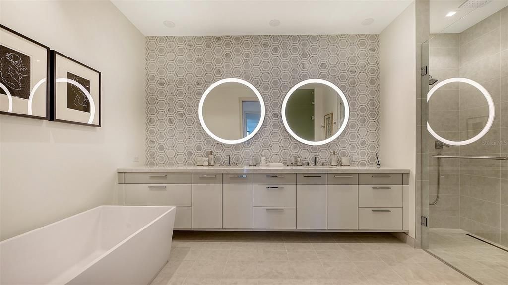 Bathroom, Dual Sink Vanities, Free Standing Baths, Glass Shower, Interior, Recessed Lighting