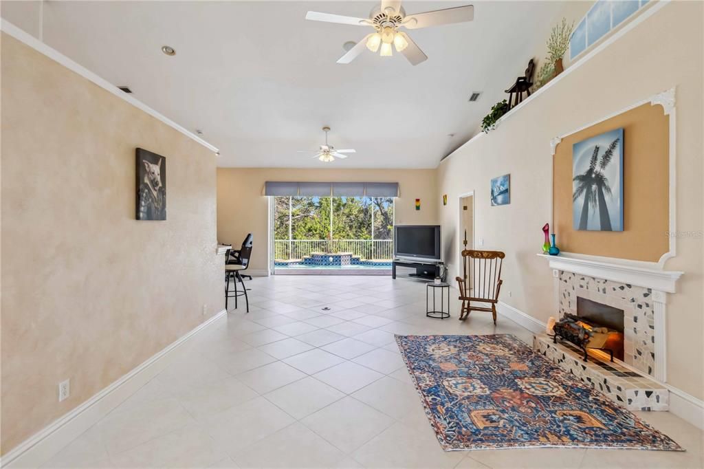 Fireplace, Interior, Recessed Lighting