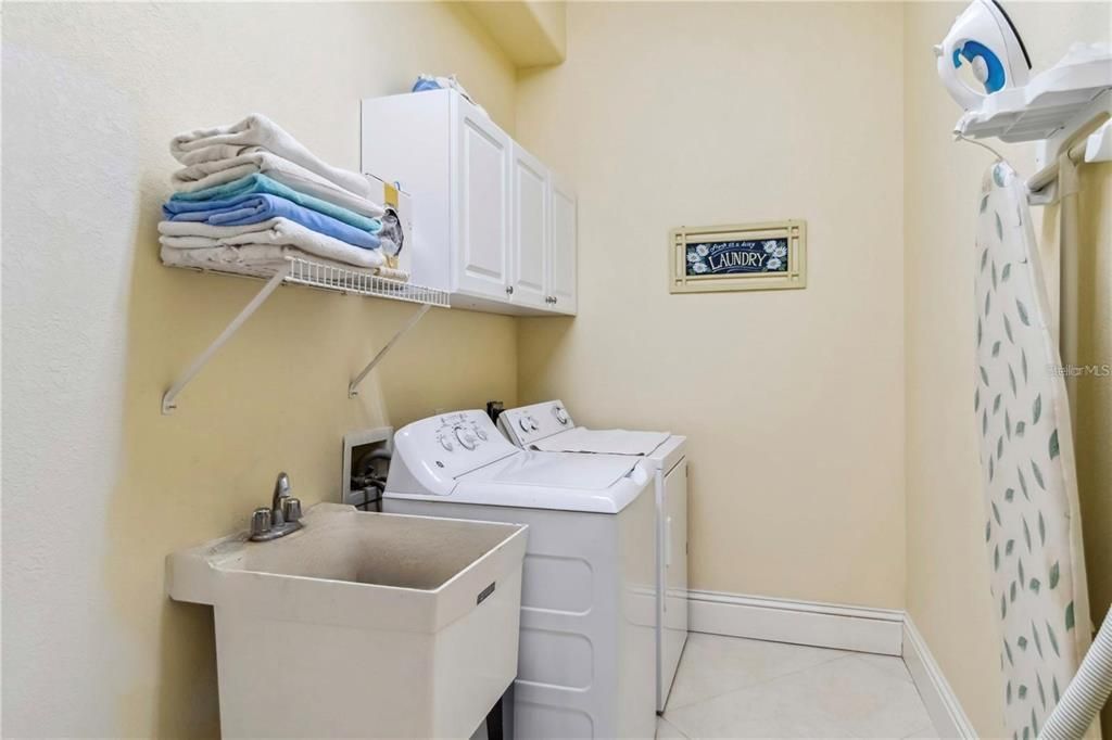 Interior, Washer