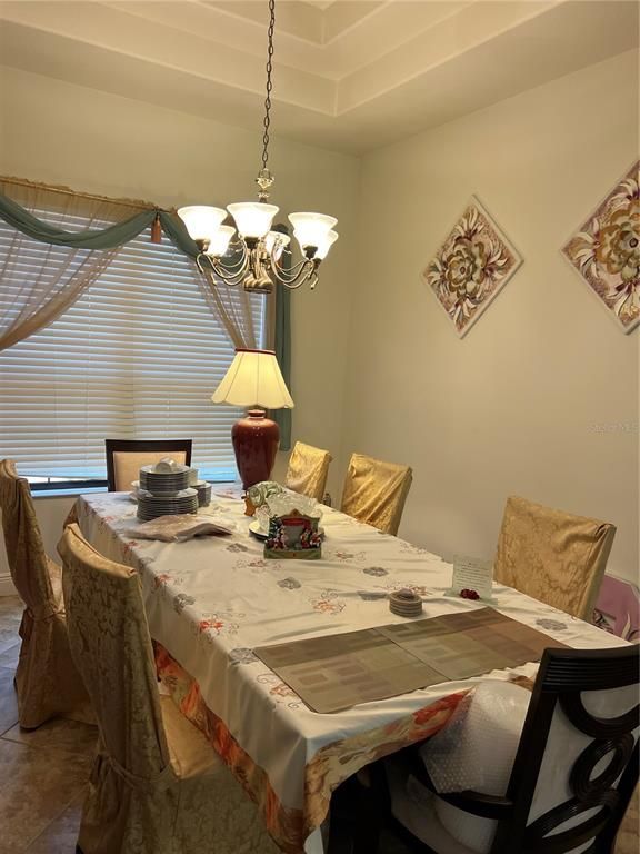 Chandelier, Dining room, Interior