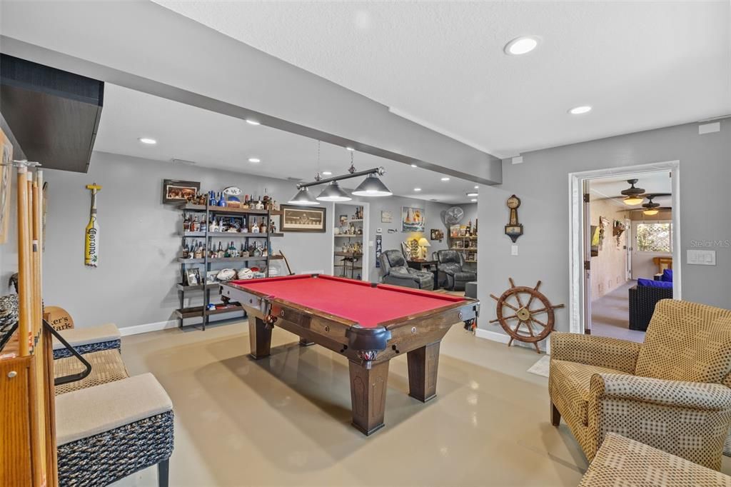 Billiard Table, Game Room, Interior, Pendant Lights, Recessed Lighting