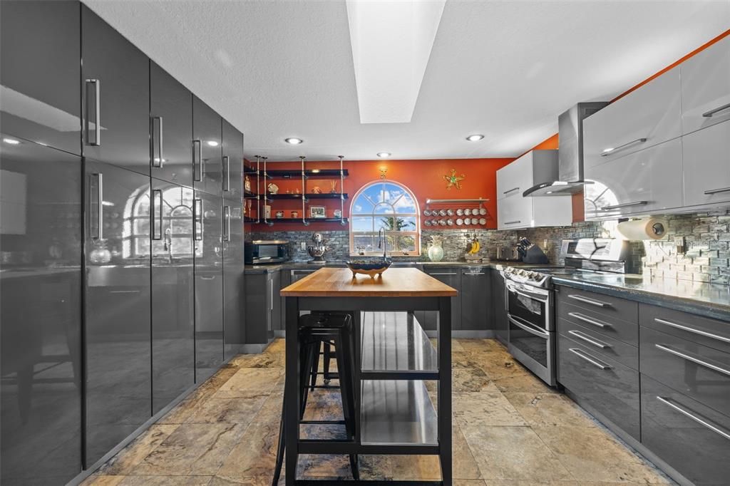 Interior, Kitchen, Recessed Lighting