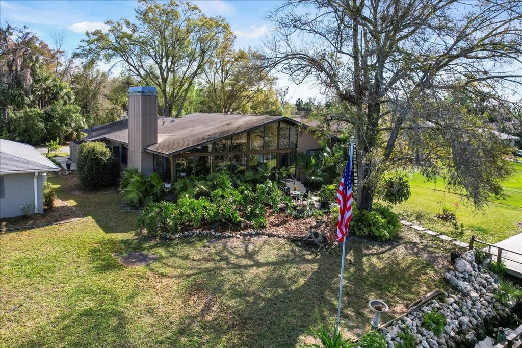 Backyard, Exterior