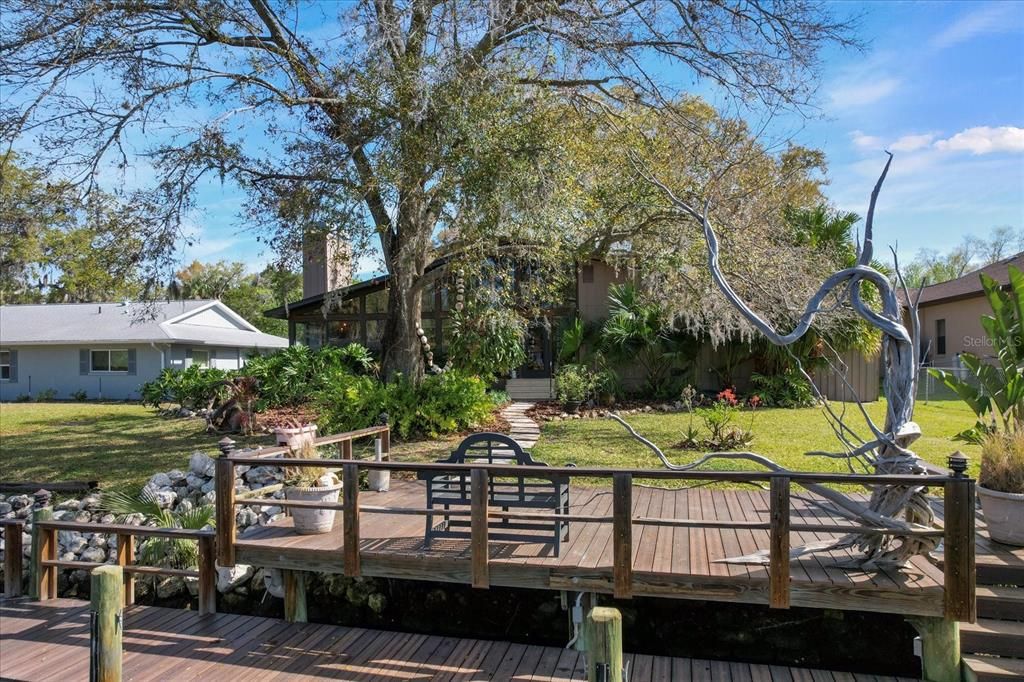Backyard, Exterior