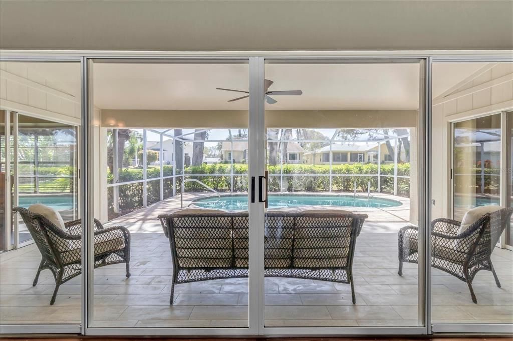 Interior, Pool, Sun Room