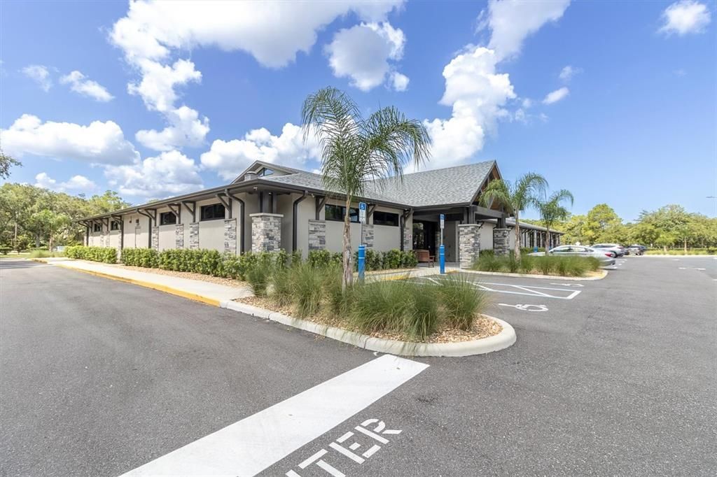 Exterior, Facade, Ranch