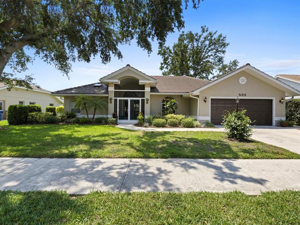 Attached, Backyard, Exterior, Facade, Ranch