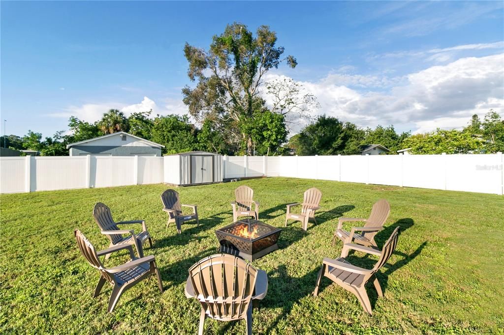 Backyard, Exterior