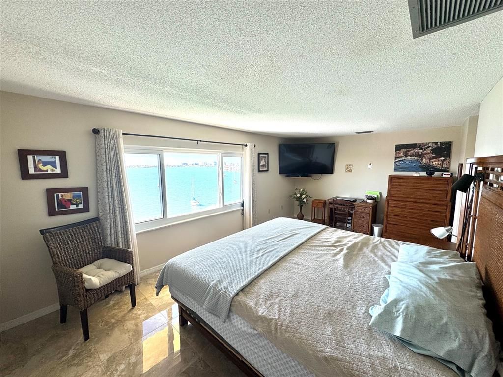 Bedroom, Interior, Water