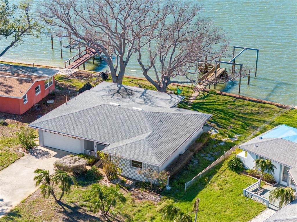 Exterior, Drone