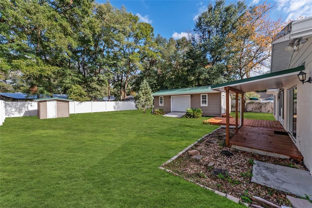 Backyard, Exterior