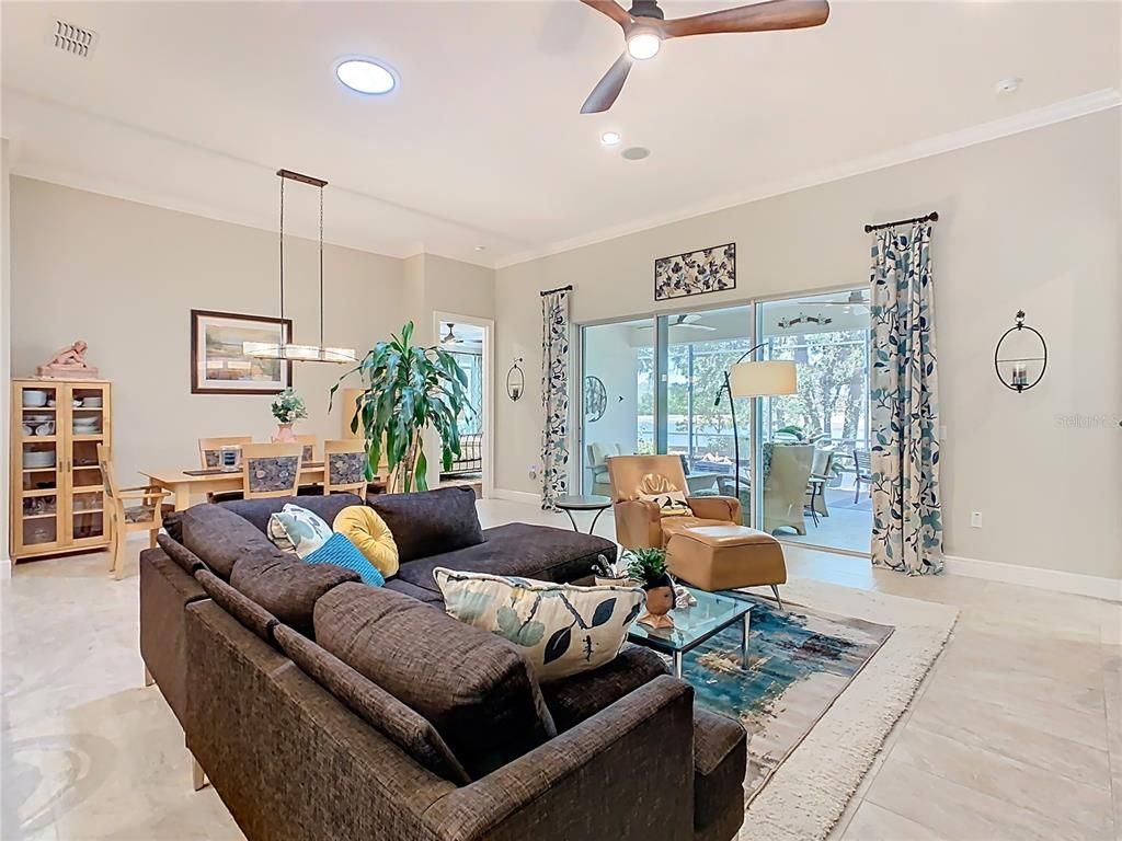 Dining room, Interior, Living room, Pendant Lights, Recessed Lighting