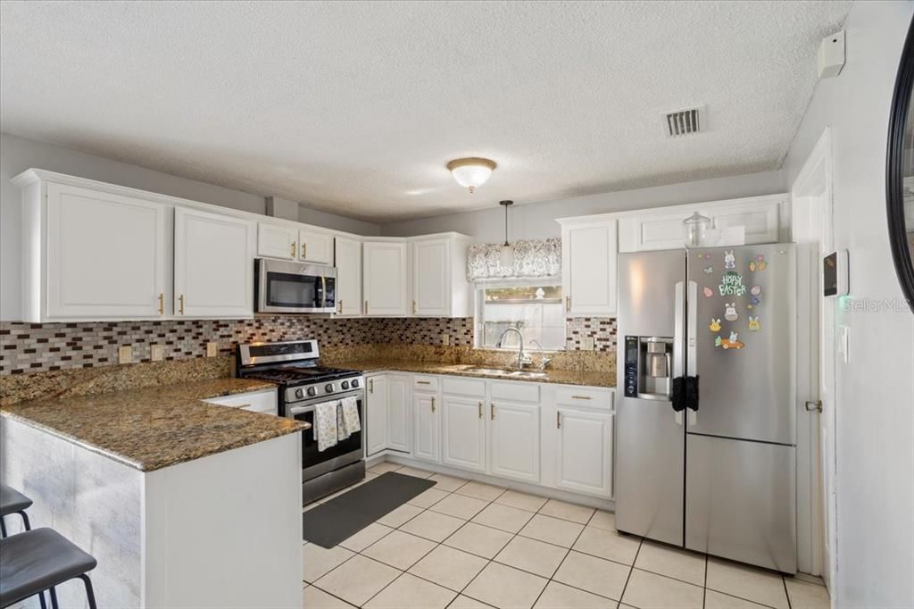 Chandelier, Interior, Kitchen, Stainless Steel Appliances