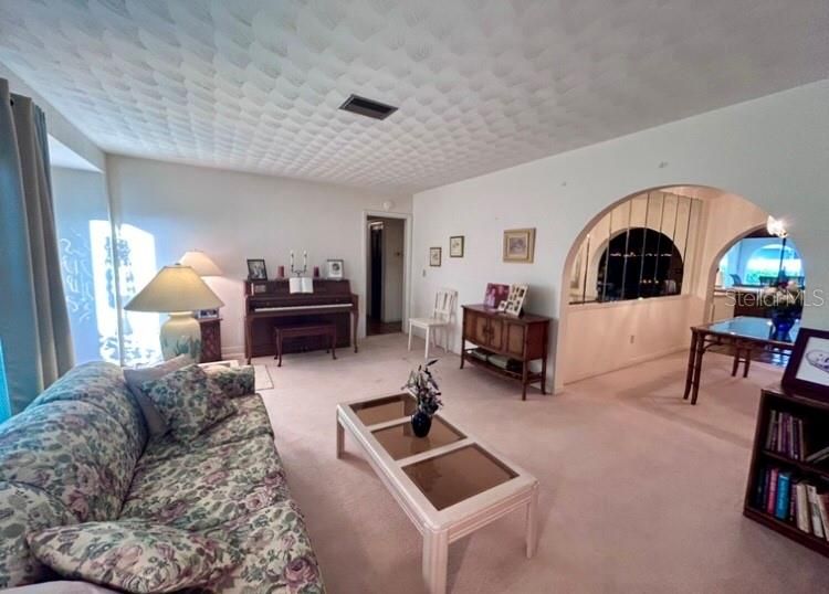 Interior, Living room, Piano
