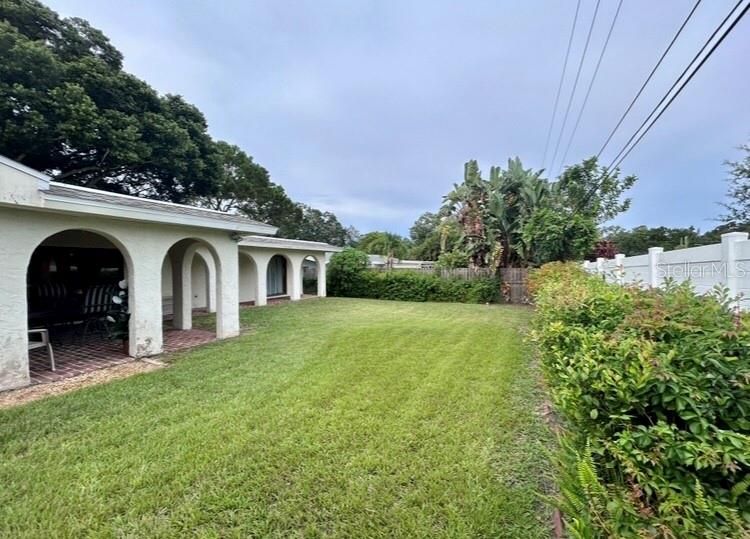 Backyard, Exterior