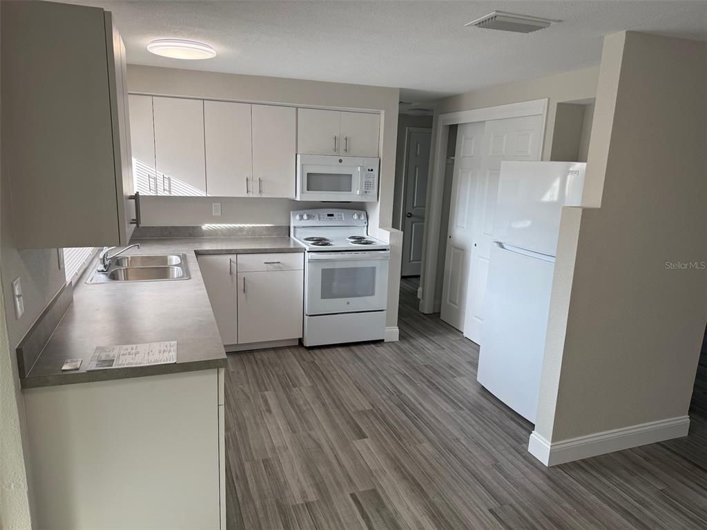 Interior, Kitchen, Wood Texture Flooring