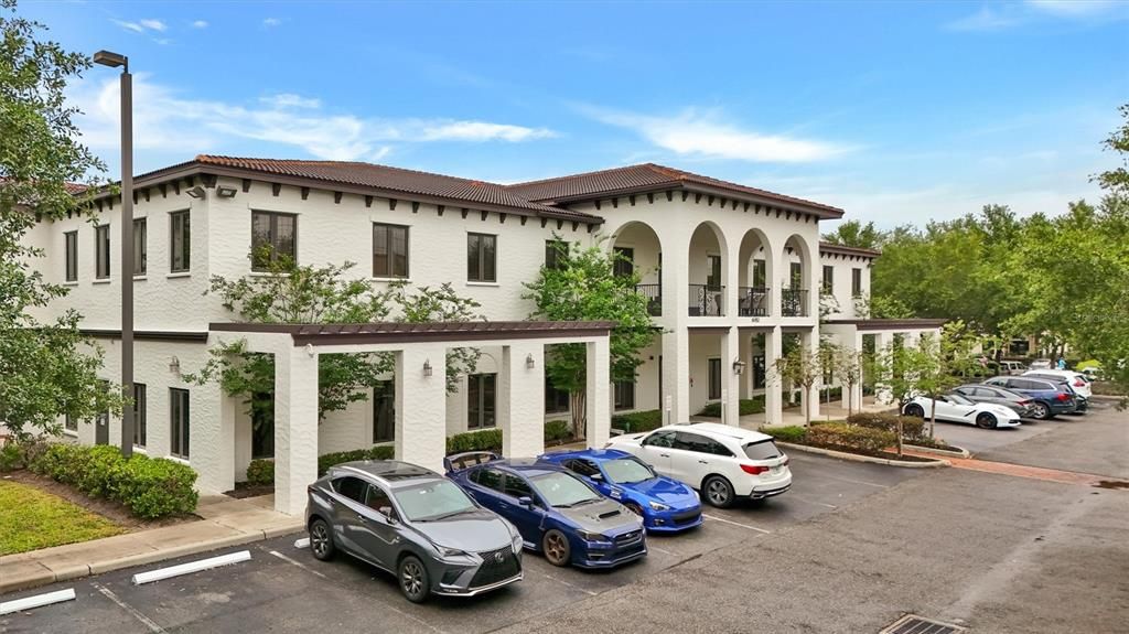 Exterior, Facade, Mediterranean