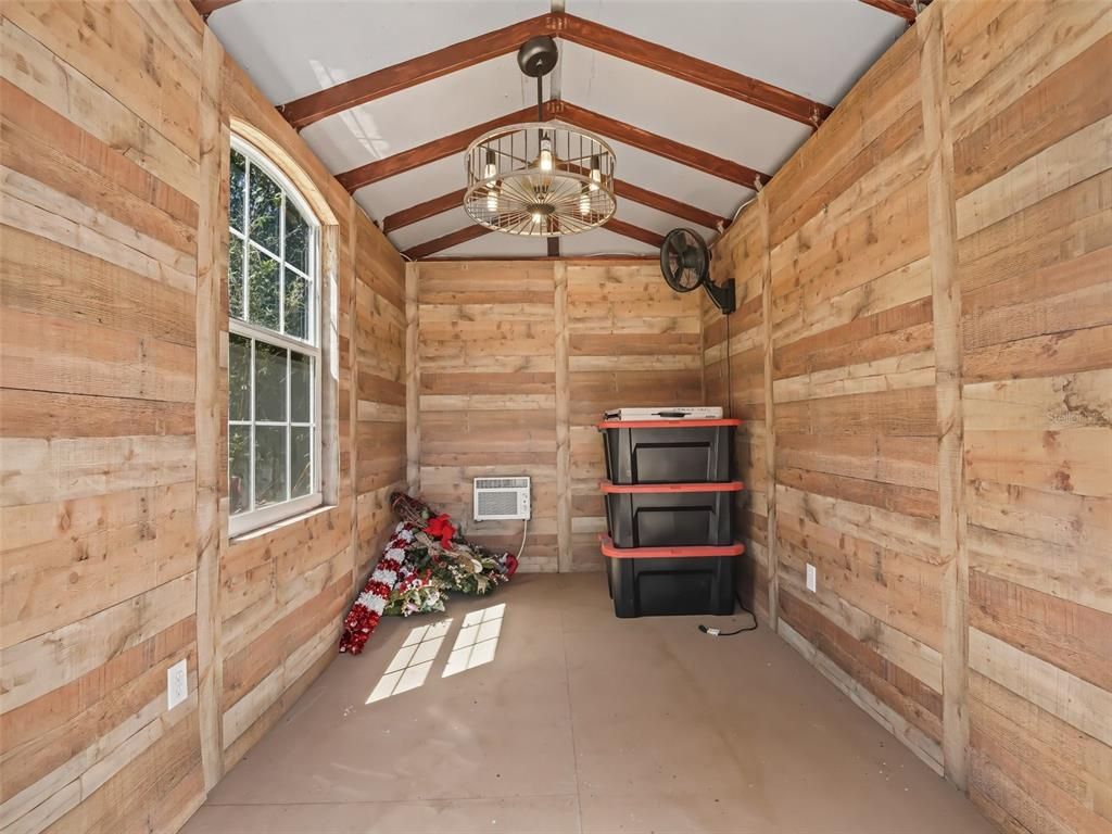 Interior, Wooden Beams, Wooden Walls