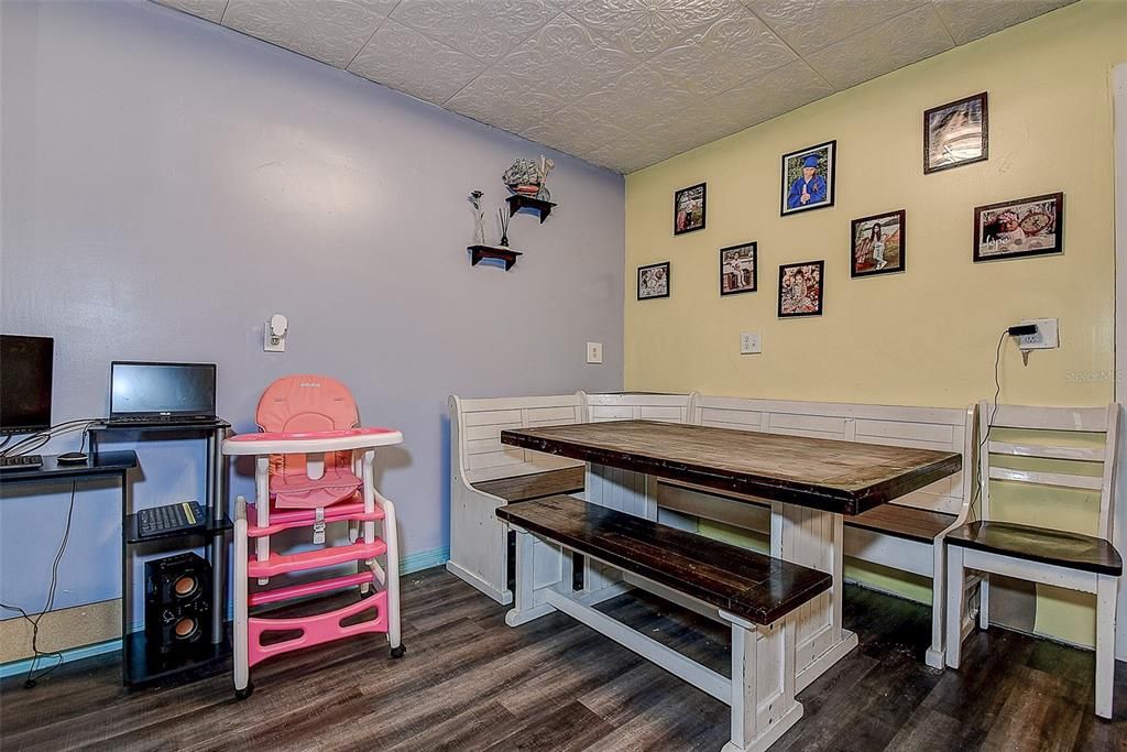 Dining room, Interior, Wood Texture Flooring