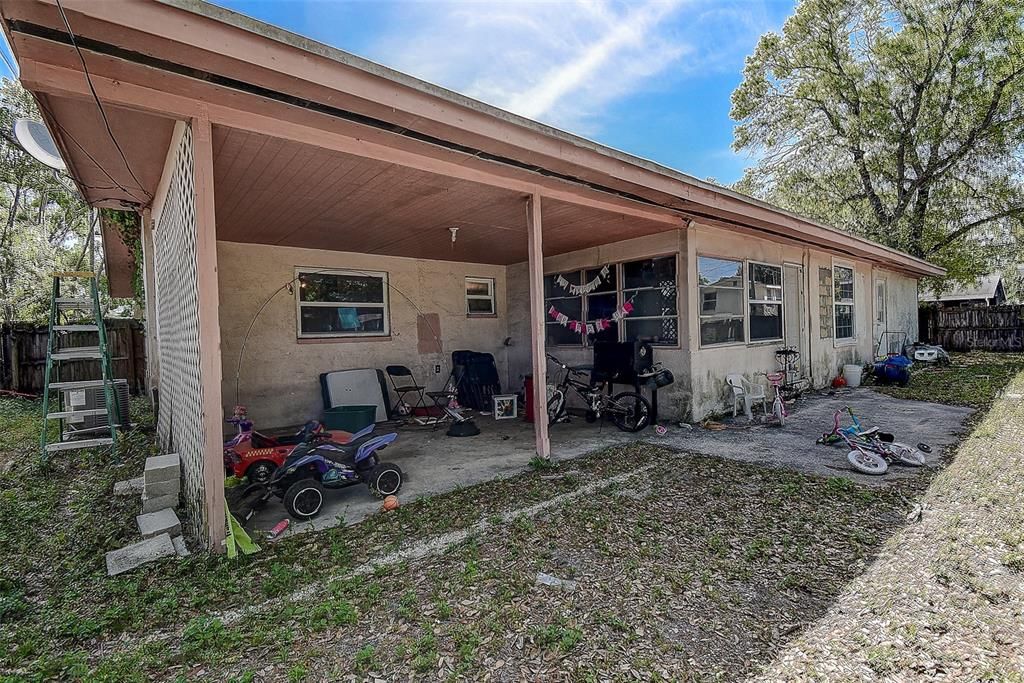 Backyard, Exterior