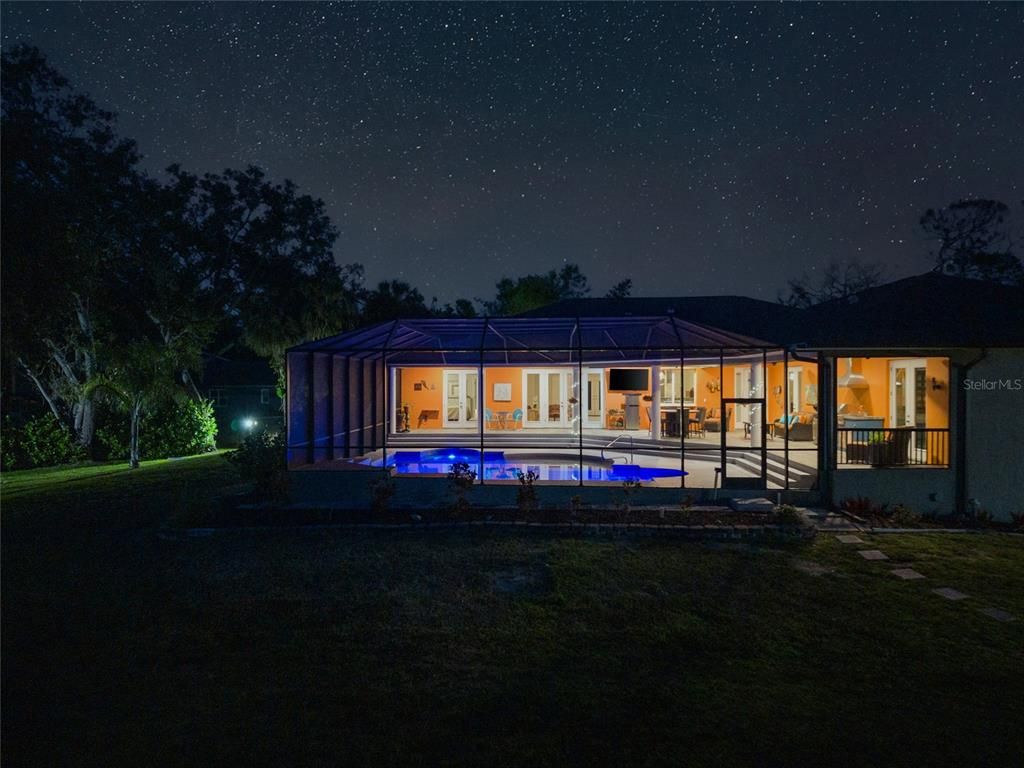 Backyard, Exterior, Pool