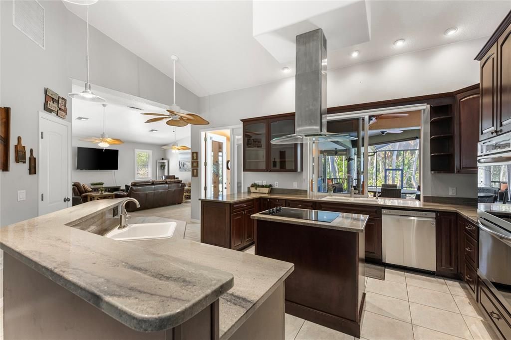 Interior, Kitchen, Pendant Lights, Recessed Lighting, Stainless Steel Appliances