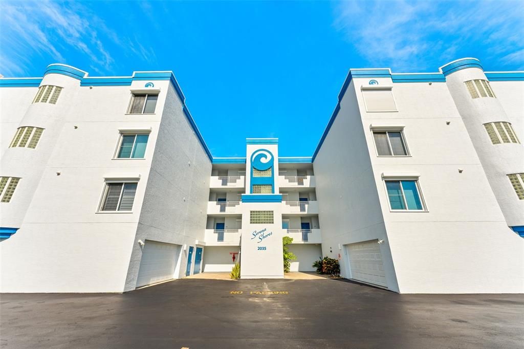 Exterior, Facade, Condo Building