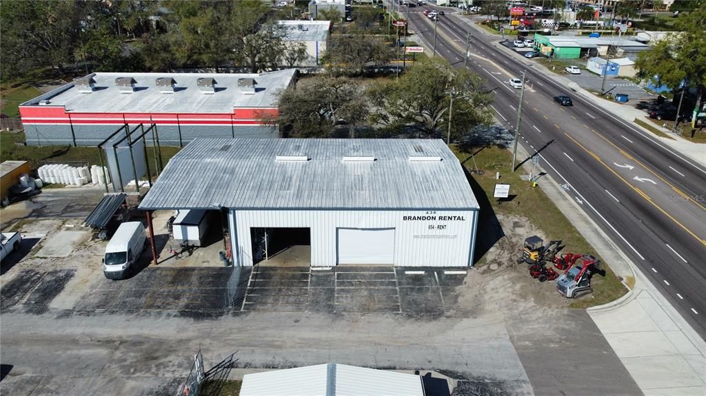 Exterior, Drone