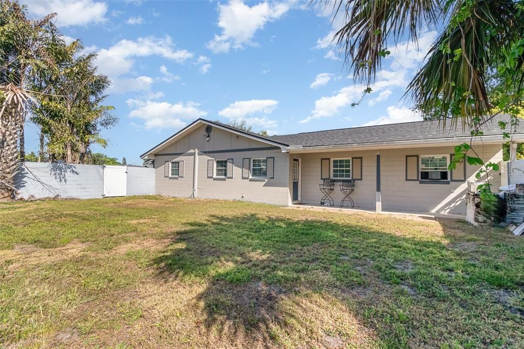 Backyard, Exterior