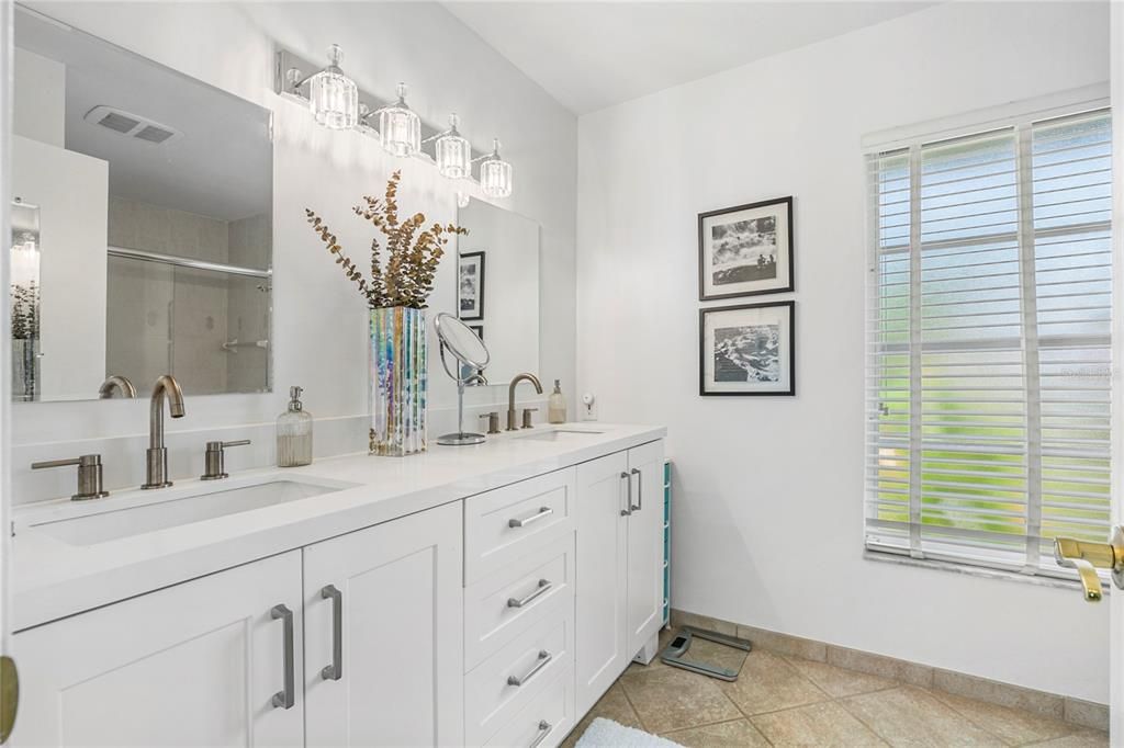 Bathroom, Dual Sink Vanities, Interior
