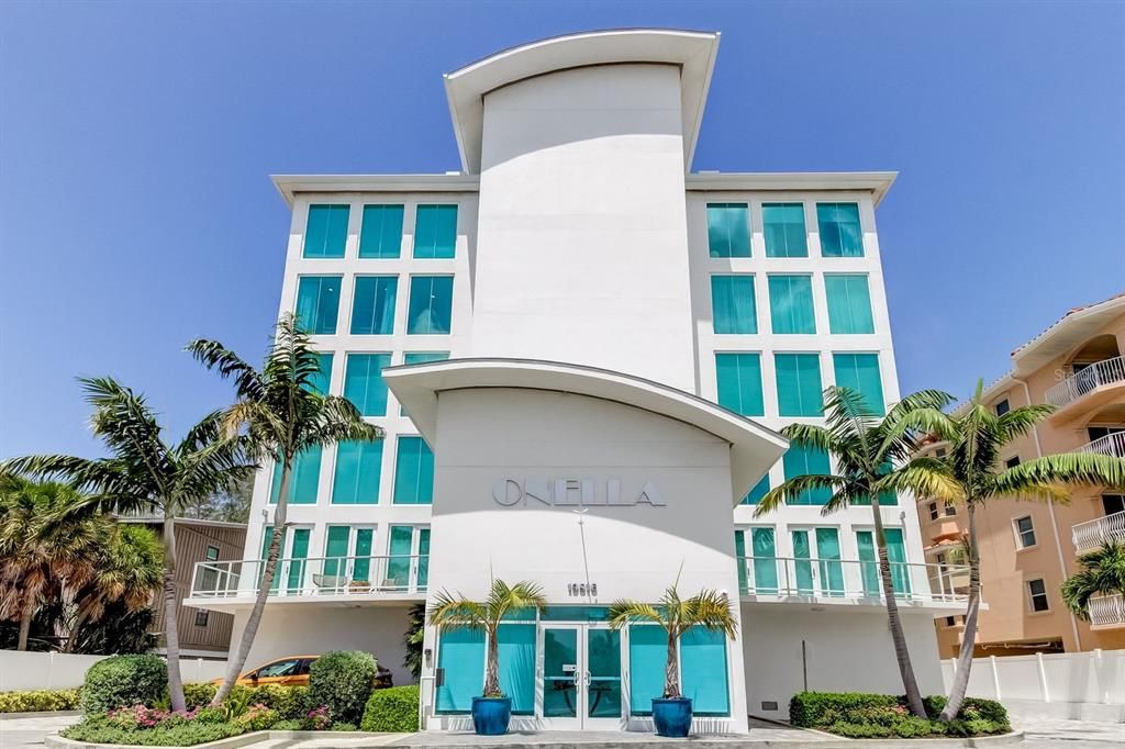 Exterior, Facade, Condo Building
